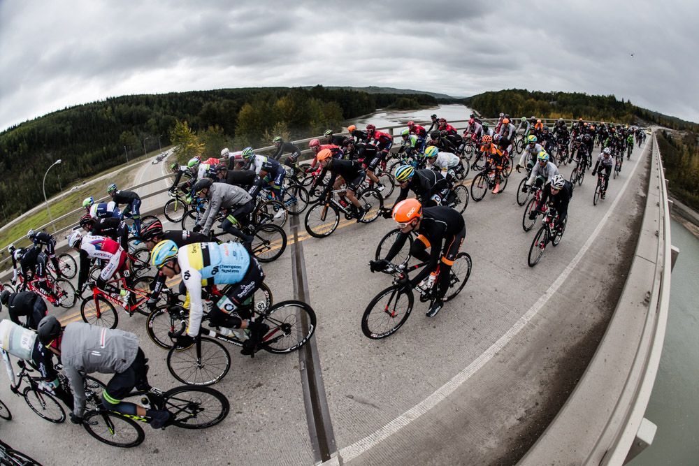 The race bunches up before hitting todays climb
