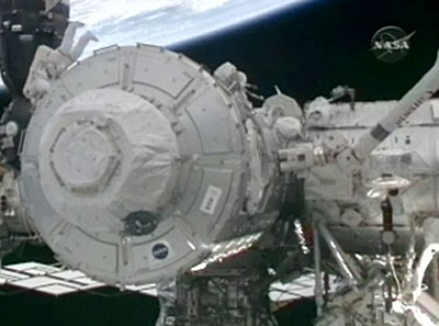 Space Station Gets New Room, Windows in Spacewalk