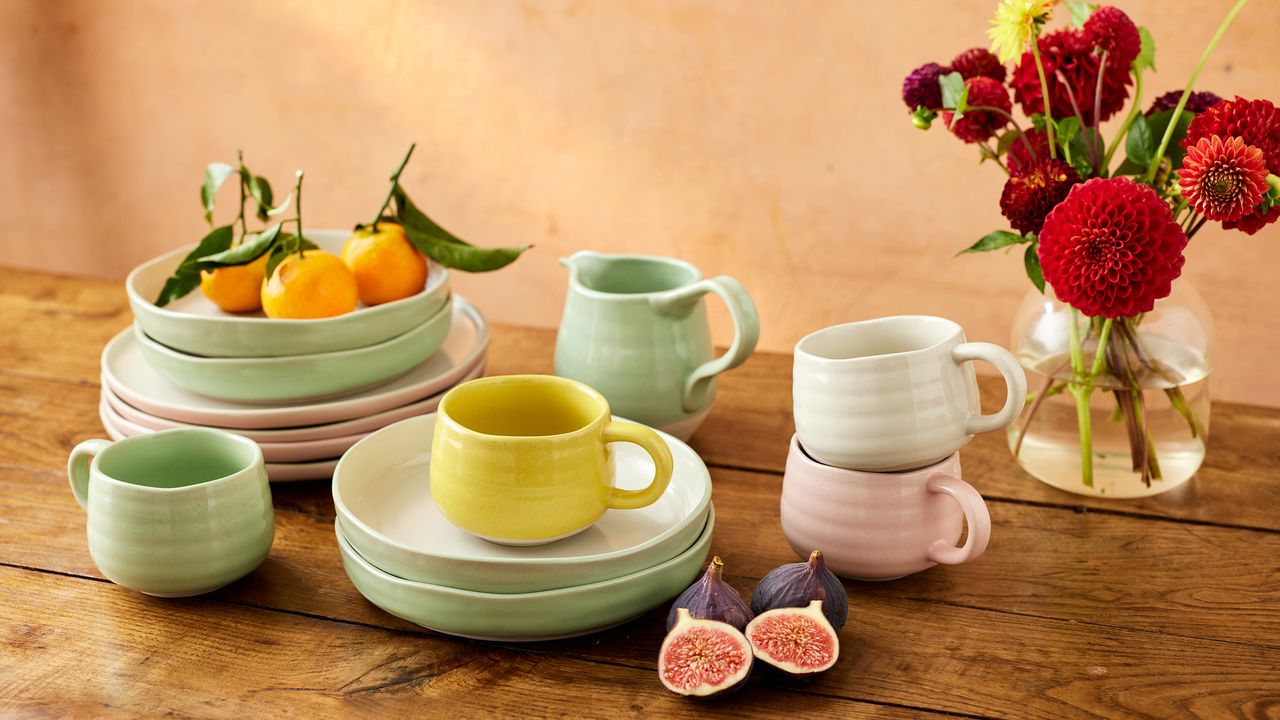 Jamie Oliver&#039;s Big Love tableware collection styled on wooden table