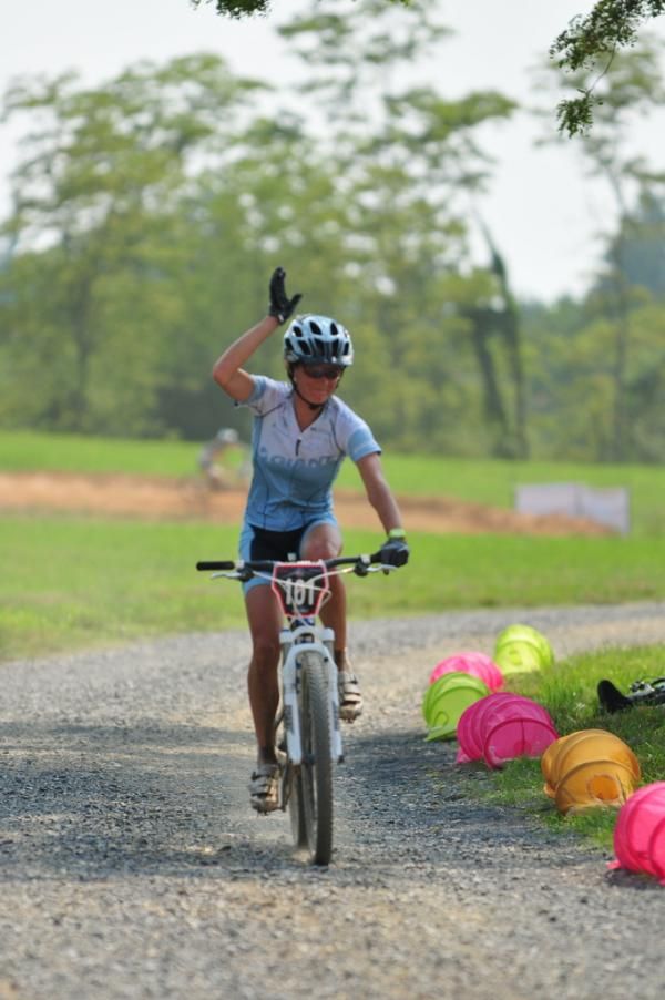 Kelli Emmett (Giant) cruised to victory in the women's short track at the Massanutten HooHa!