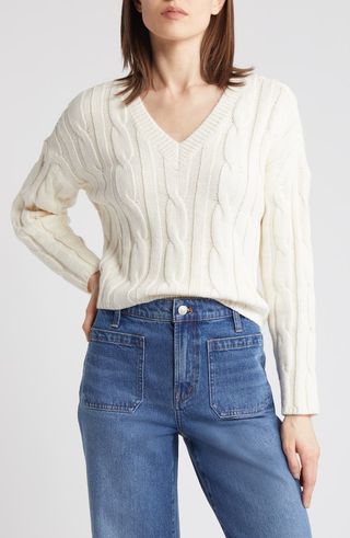 Cable Knit V-Neck Crop Sweater