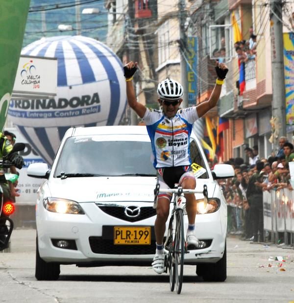 Jose Rujano (Loteria de Boyaca) crossed the line all alone.