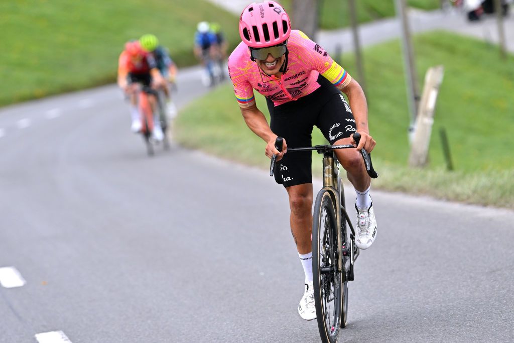 LEYSIN SWITZERLAND APRIL 27 Richard Carapaz of Ecuador and Team EF Education EasyPost attacks in the final climb during the 77th Tour De Romandie 2024 Stage 4 a 1592km stage from Saillon to Leysin 1314m UCIWT on April 27 2024 in Leysin Switzerland Photo by Luc ClaessenGetty Images