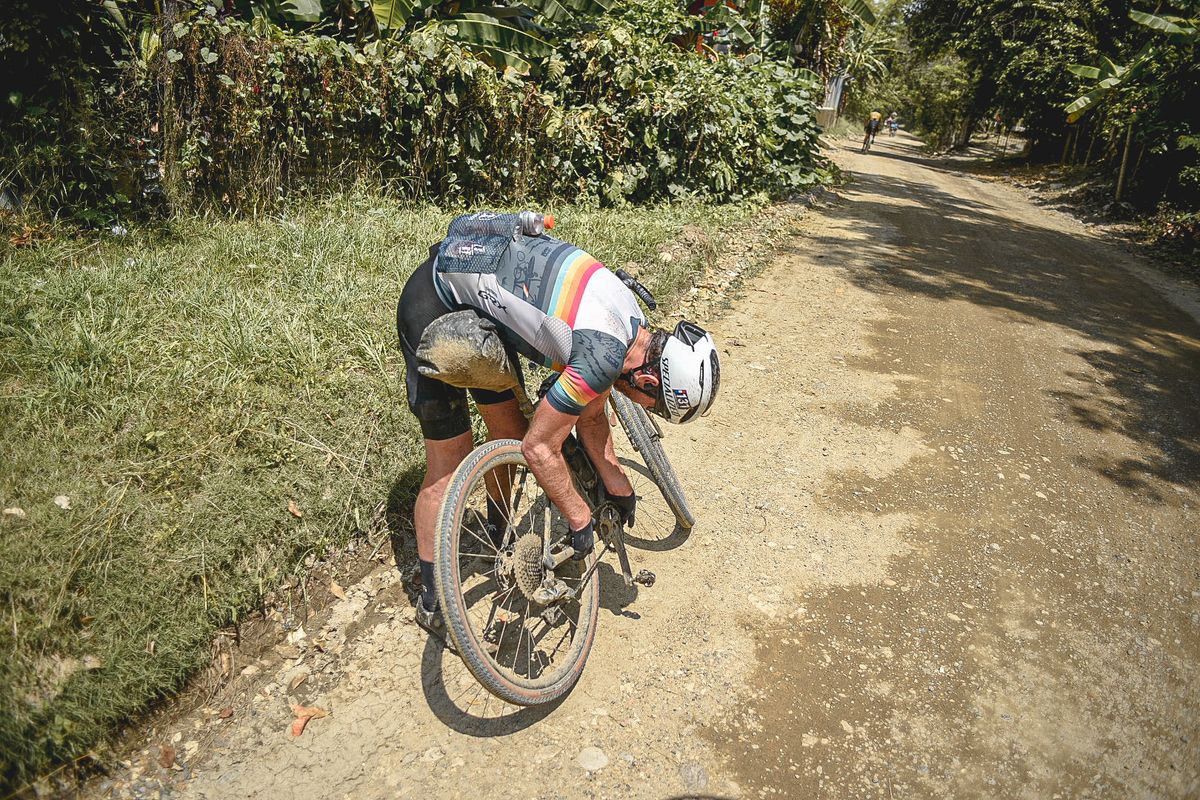 Stage 5 was 60% gravel and another day for Laurens ten Dam to work as his own mechanic to continue at the front of the race
