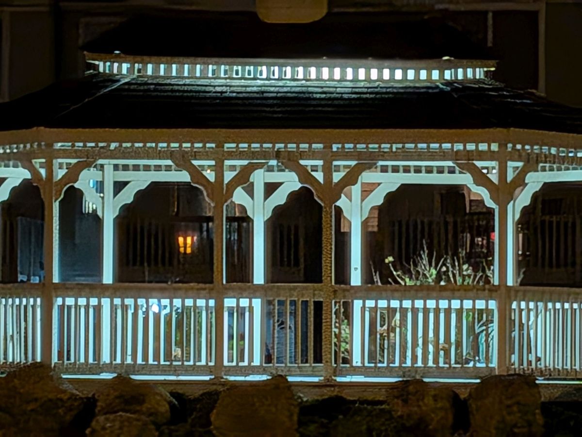 Google Pixel 9a zoom sample.