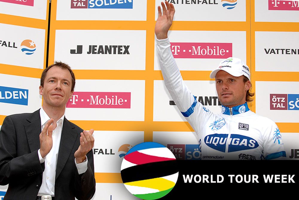 Danilo Di Luca presented with the first ProTour jersey by Alain Rumpf