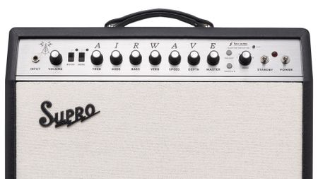 A photo showing a detail of the Supro Airwave 1x12 combo
