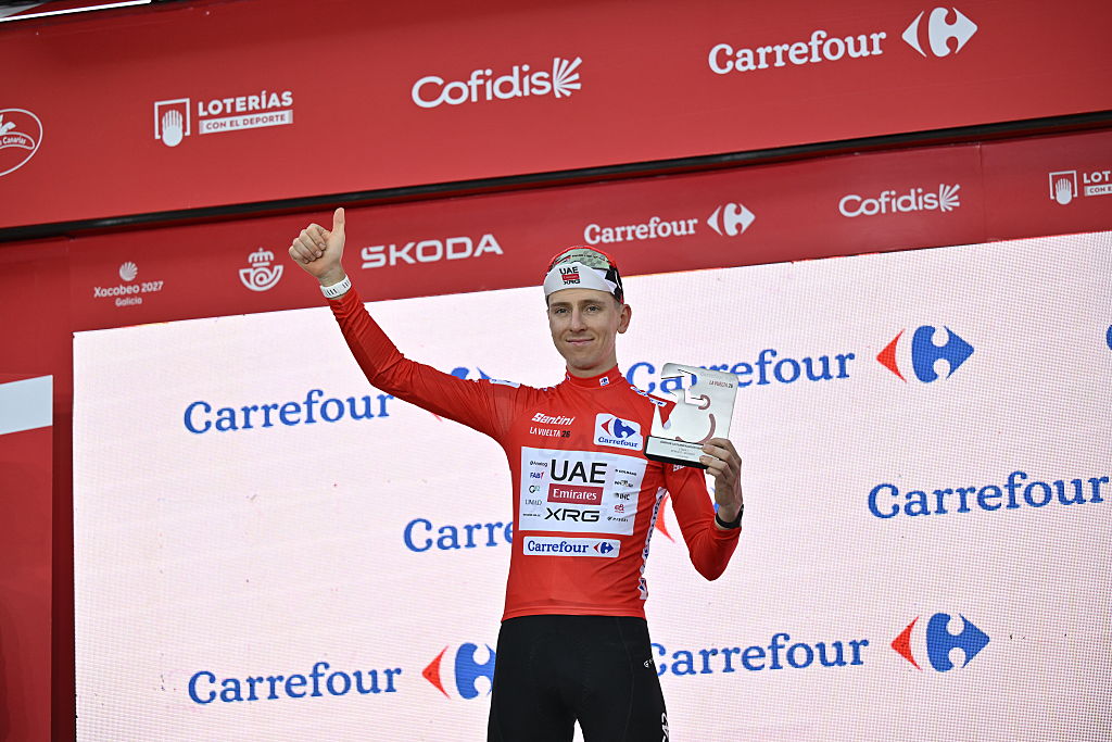 Pogacar red jersey vuelta stage one