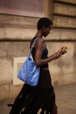 regata minimalista vista na Paris Fashion Week