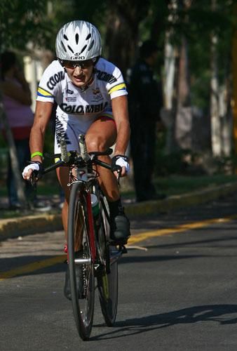 Ana Paola Madri&ntilde;an (Colombia) won the women's time trial.