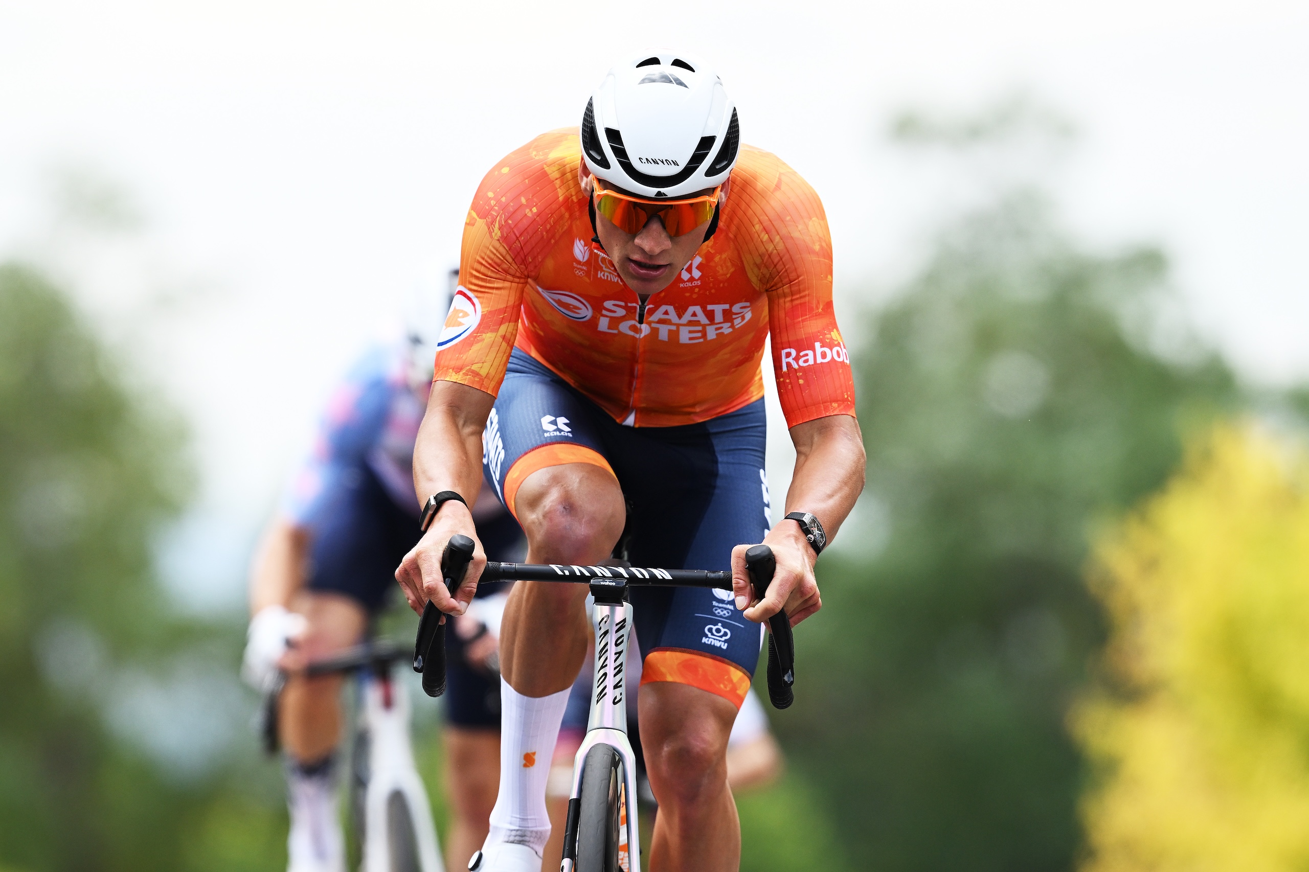 Road World Championships 2026 elite men's road race LIVE - Van der Poel, Onley. Simmons and Roglič in break