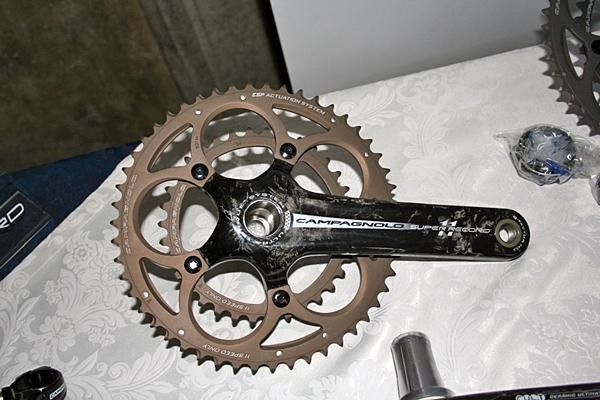 The 11-Speed Campagnolo carbon chainset