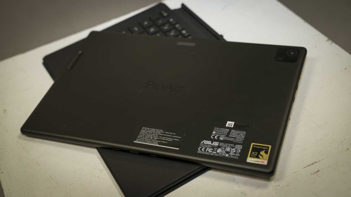 ASUS ProArt PZ14