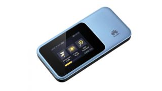 Huawei E5788 Gigabit LTE Cat.16 Mobile Hotspot