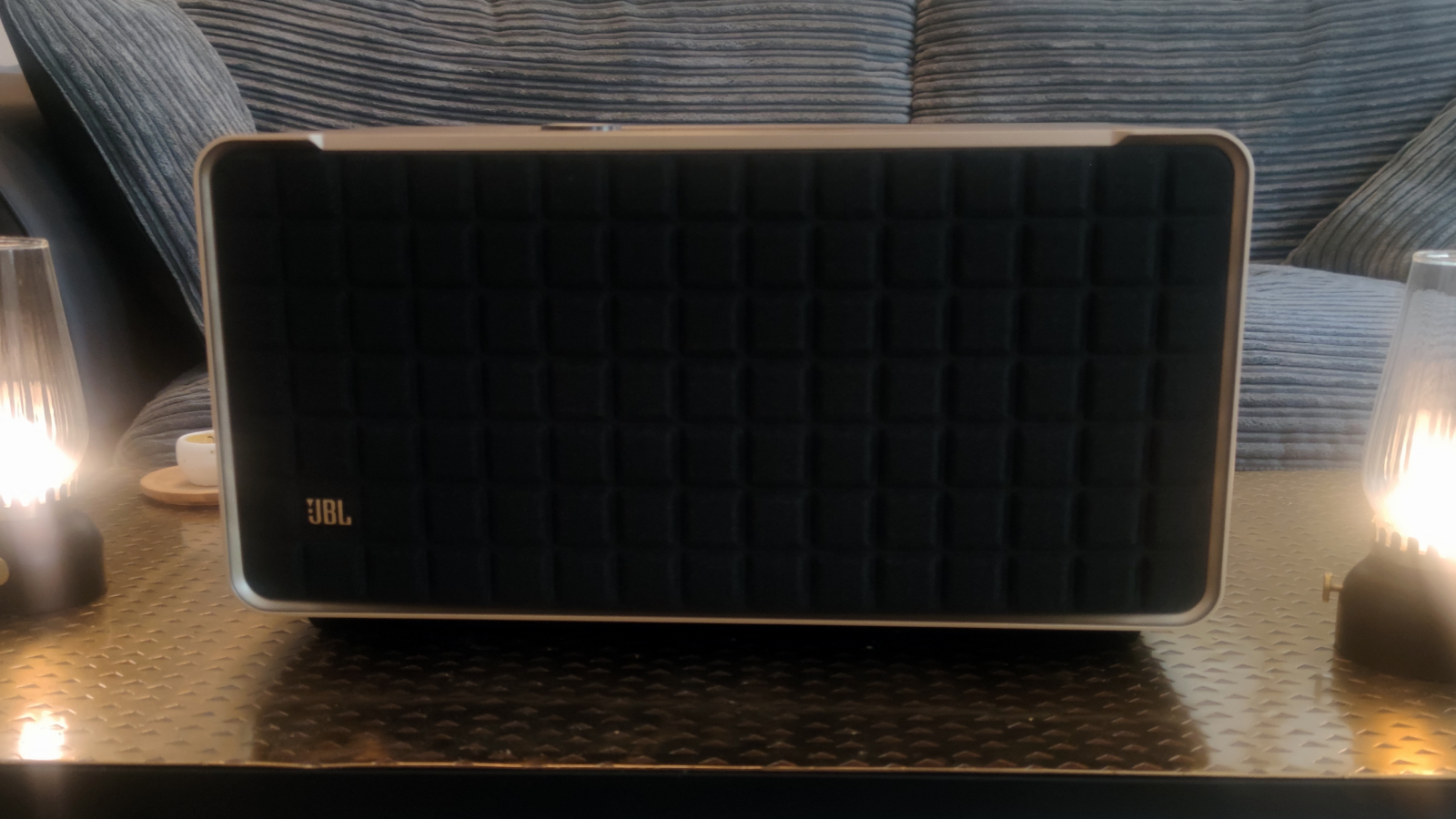 The JBL Authentics 500 on a gold table