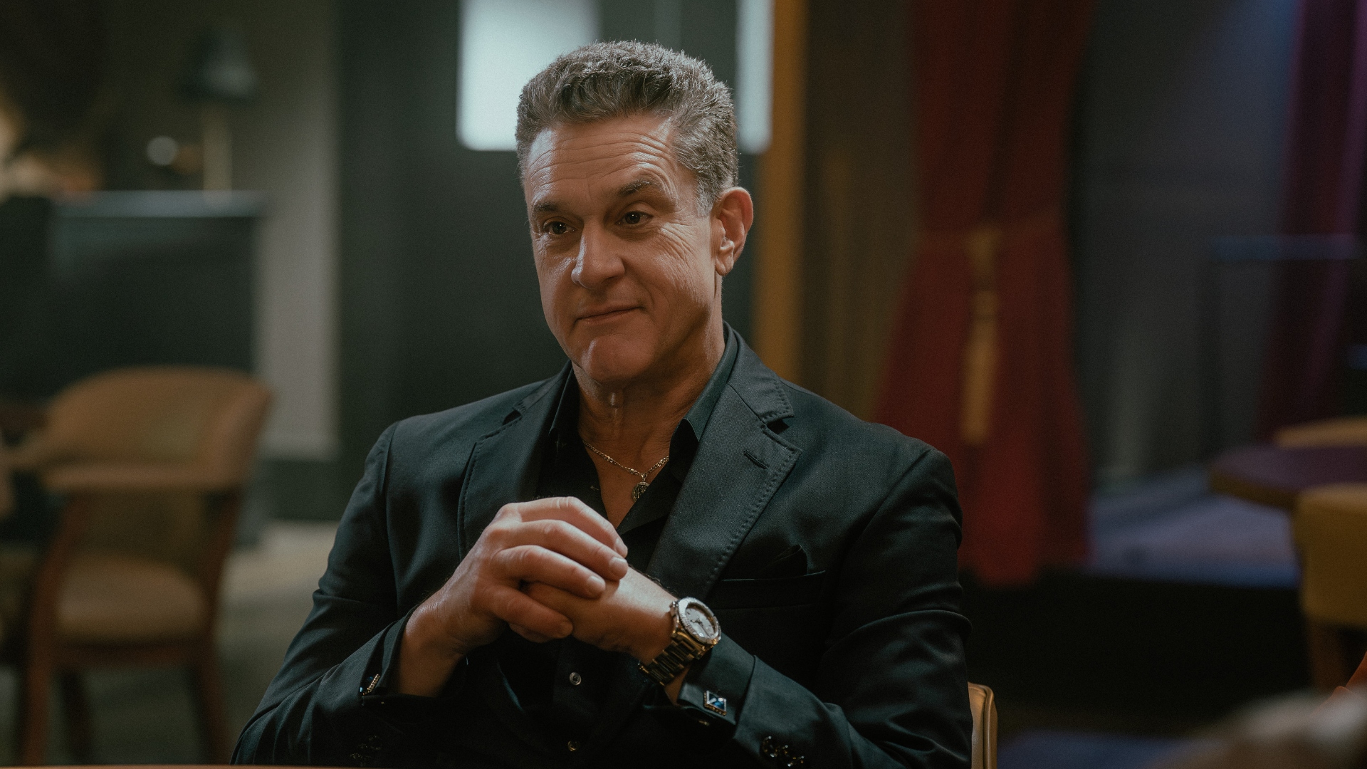 Goodie crosses his hands in Tulsa King season 3