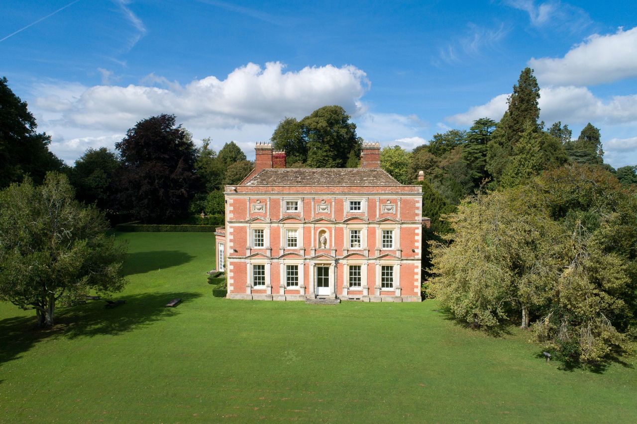 Chalcot House, Wiltshire. This is the one you&#039;ve been waiting for.