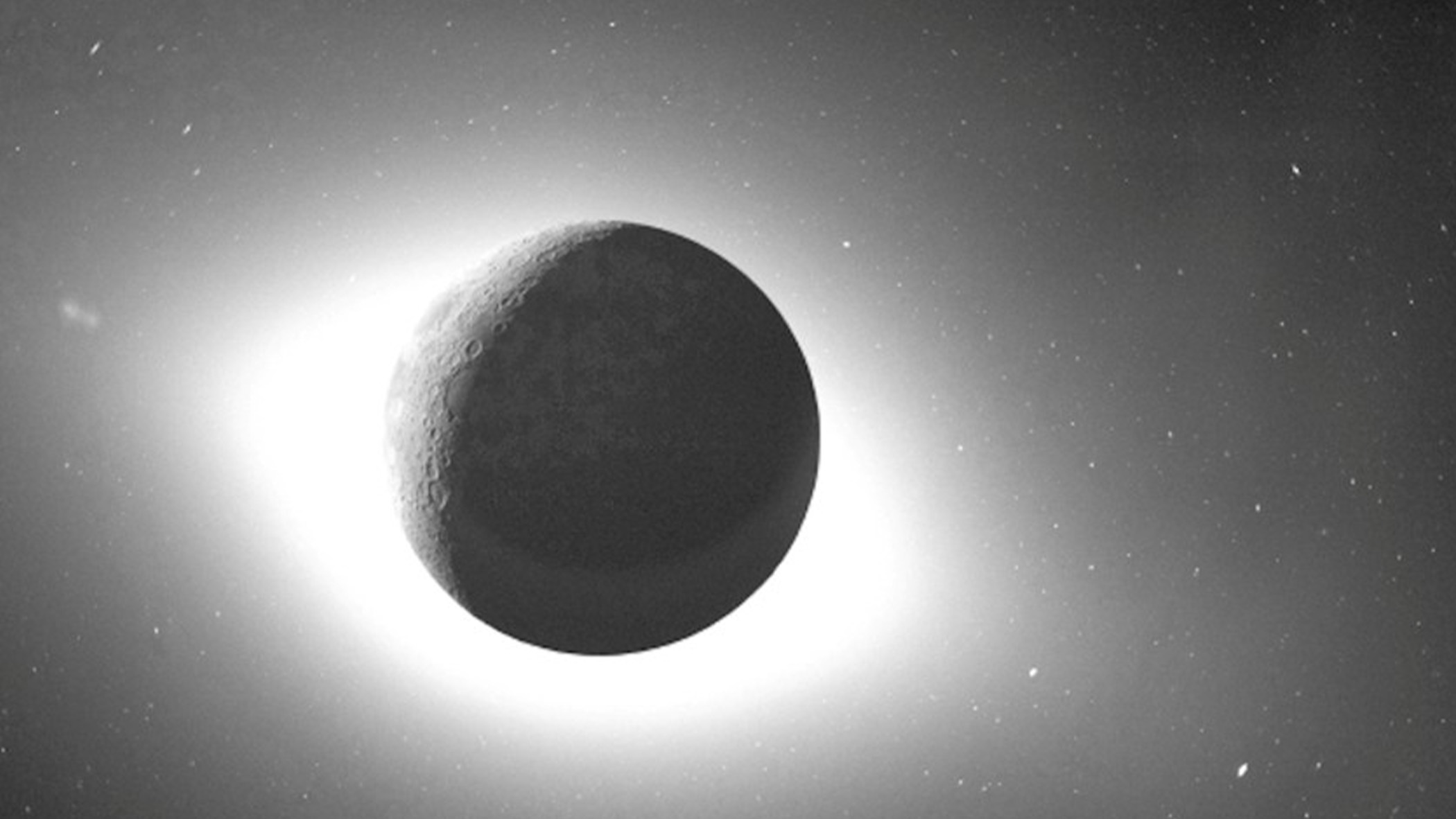 Total solar eclipse revealing F corona surrounding the Sun. 