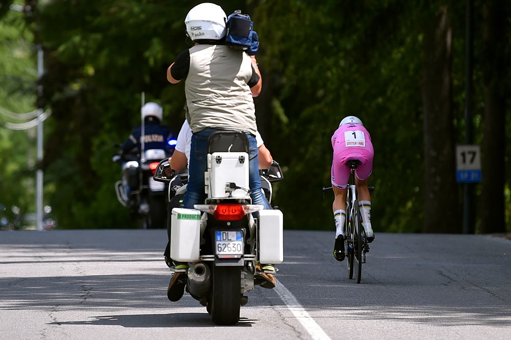 Annemiek van Vleuten (Mitchelton-Scott) wins the stage 6 time trial at the Giro Rosa and extends her overall lead