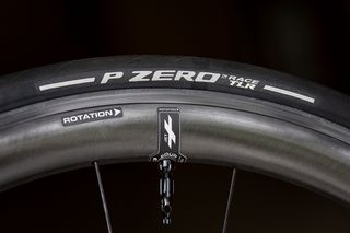 Pirelli P Zero Race TLR