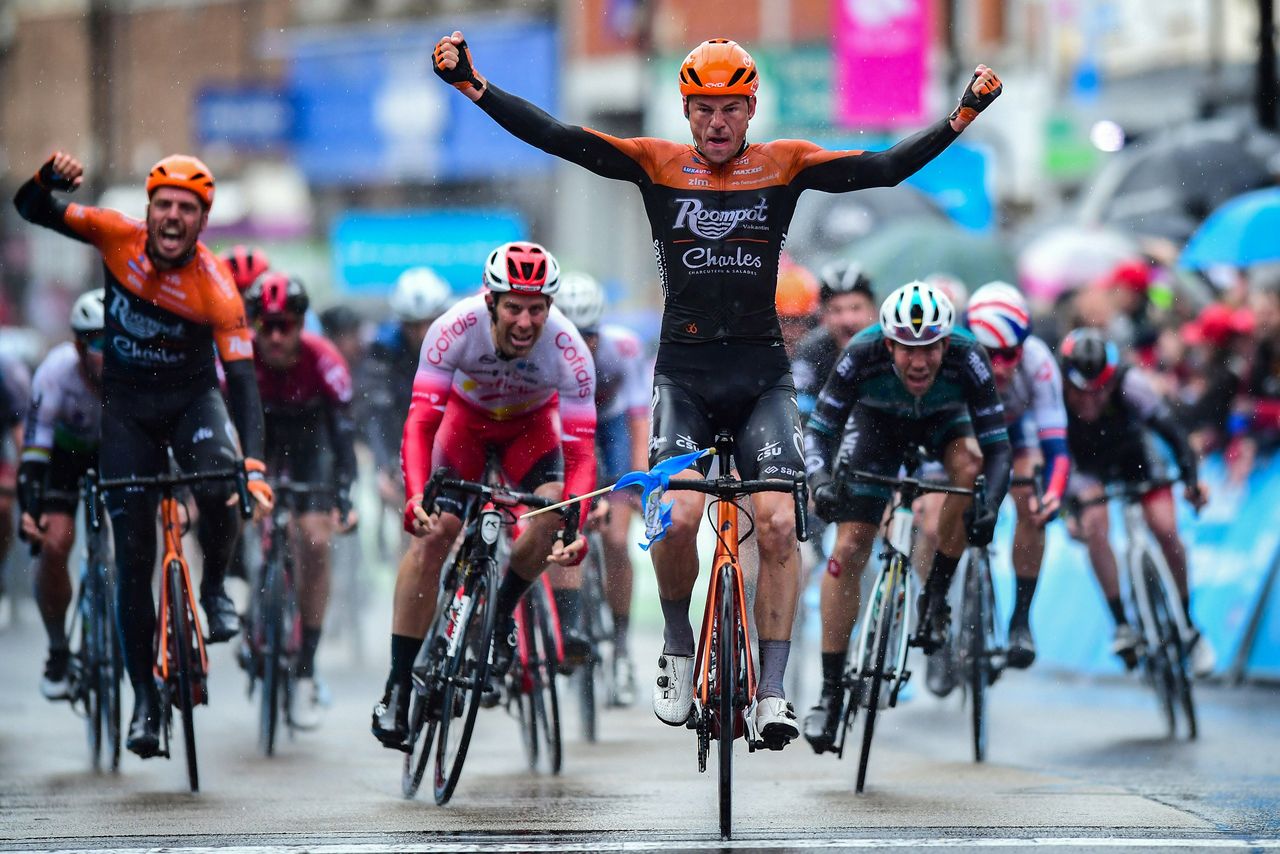 Jesper Asselman (Roompot-Charles) wins the opening stage of Tour de Yorkshire
