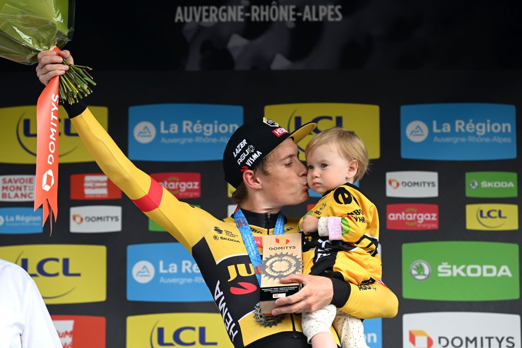 PLATEAU DE SALAISON FRANCE JUNE 12 Jonas Vingegaard Rasmussen of Denmark and Team Jumbo Visma and his daughter Frida celebrate at podium as stage winner during the 74th Criterium du Dauphine 2022 Stage 8 a 1388km stage from SaintAlbanLeysse to Plateau de Salaison 1495m WorldTour Dauphin on June 12 2022 in Plateau de Salaison France Photo by Dario BelingheriGetty Images