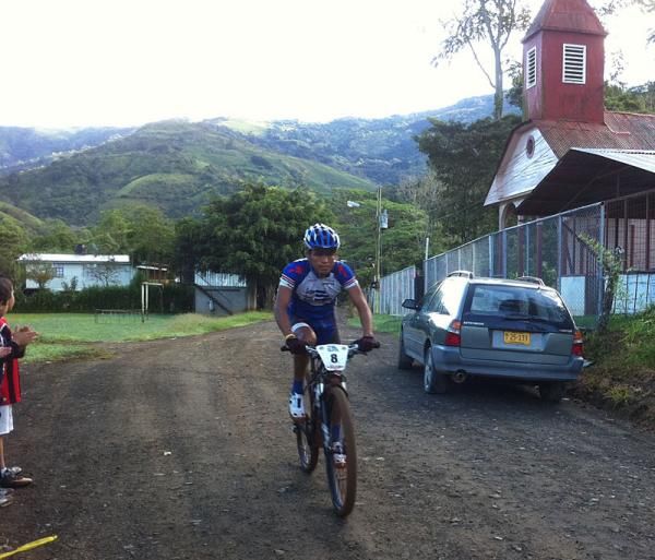 Moises Hernandez Araya (Grupo Orosi Siglo XXI/Specialized)