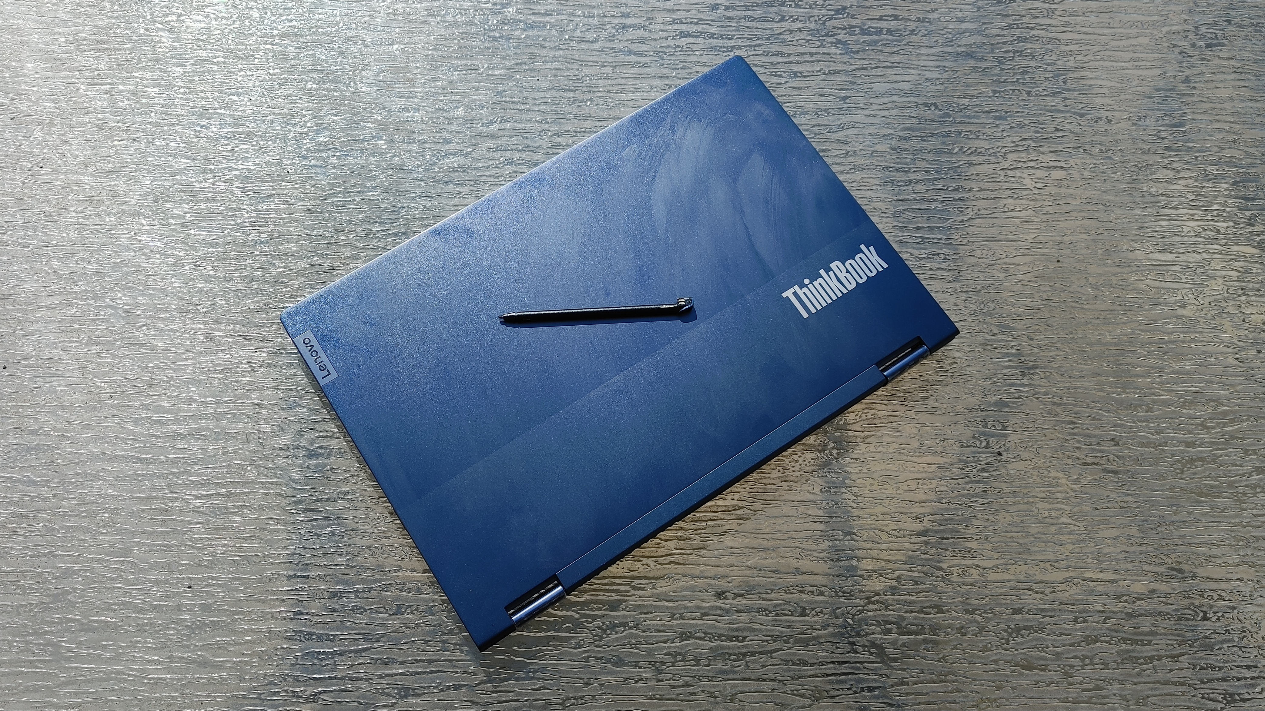 Lenovo ThinkBook 14s Yoga