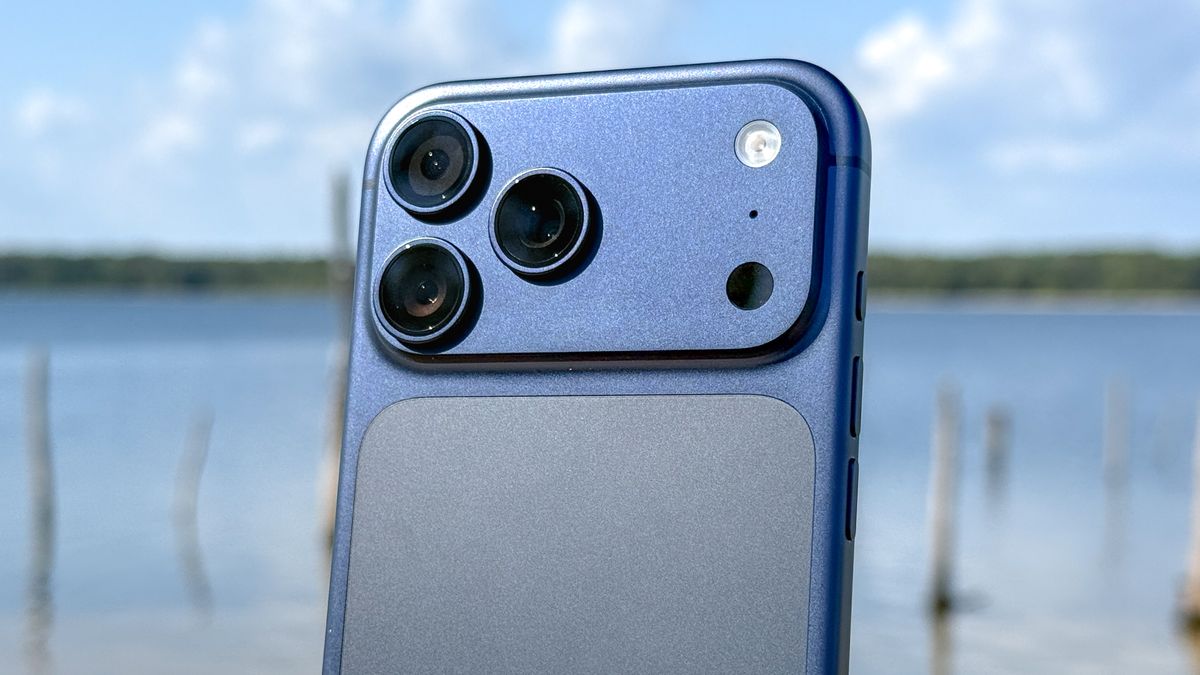iPhone 17 Pro Max camera module