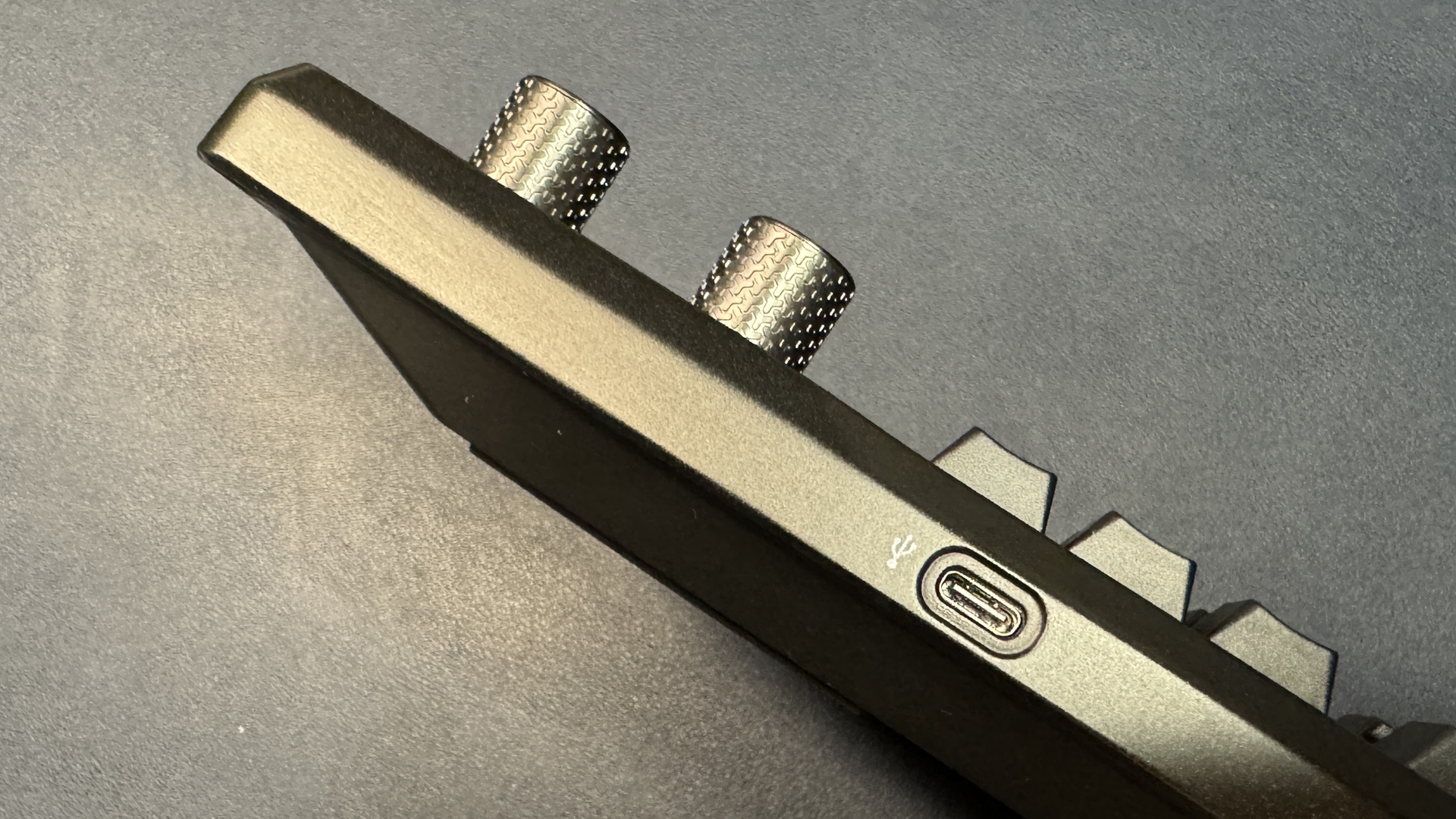 Corsair Galleon 100 SD