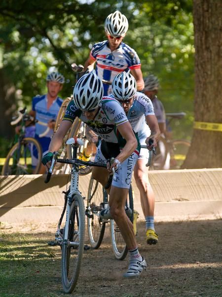 Tyler Wren (Colavita Sutter Home) leads the reunited breakaway over an obstacle.