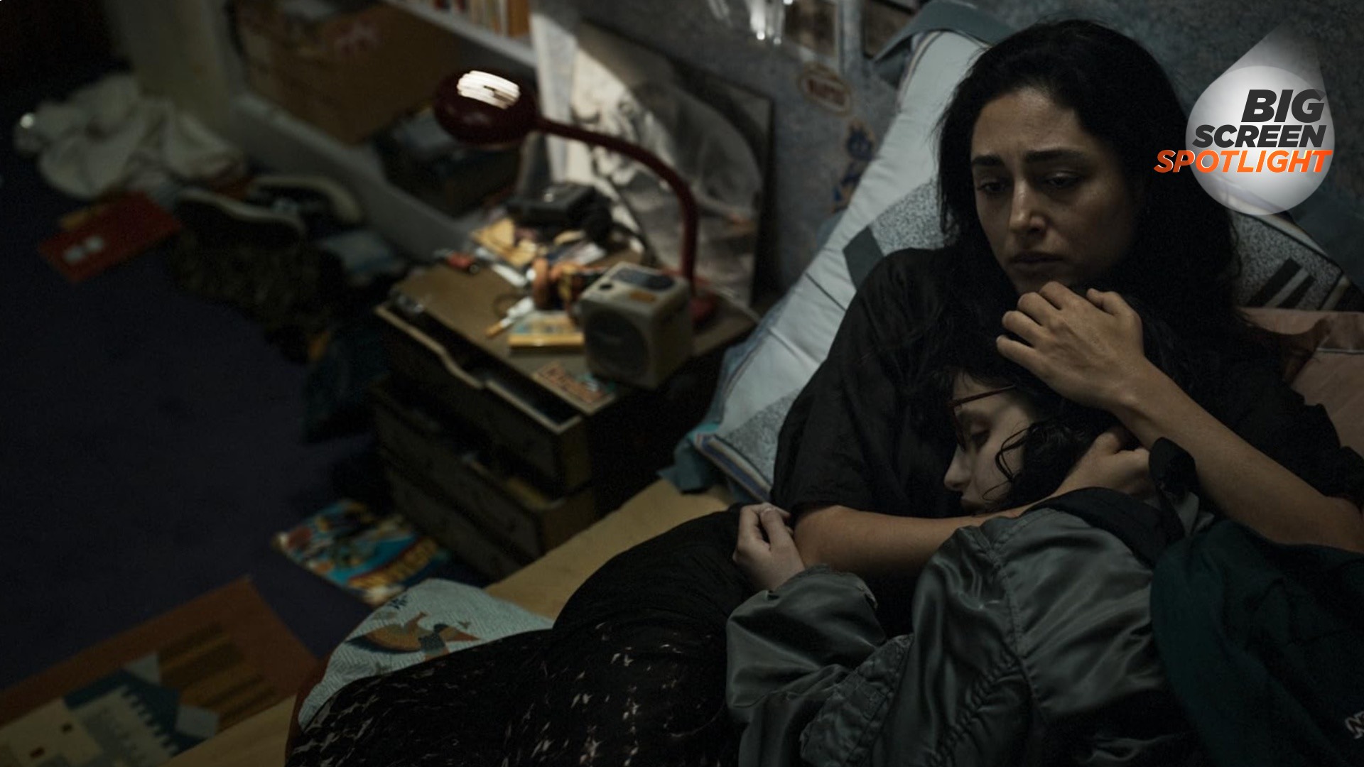 Golshifteh Farahani and Mélissa Boros in Alpha