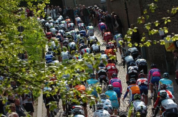Riders face the early climbs but the pace wasn't hard