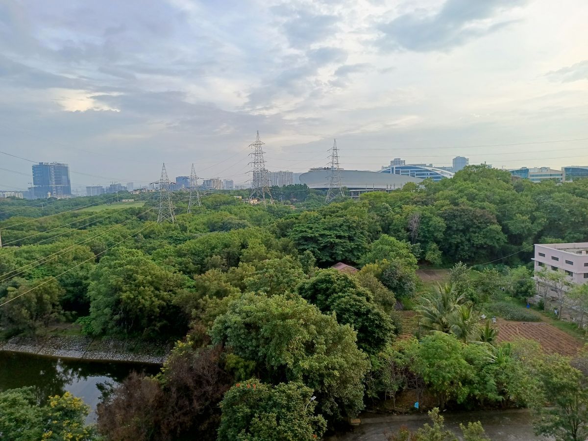 TECNO Phantom V Flip camera shots