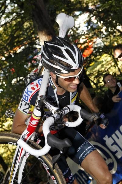 Niels Albert (BKCP - Powerplus) digs in at Plzen.