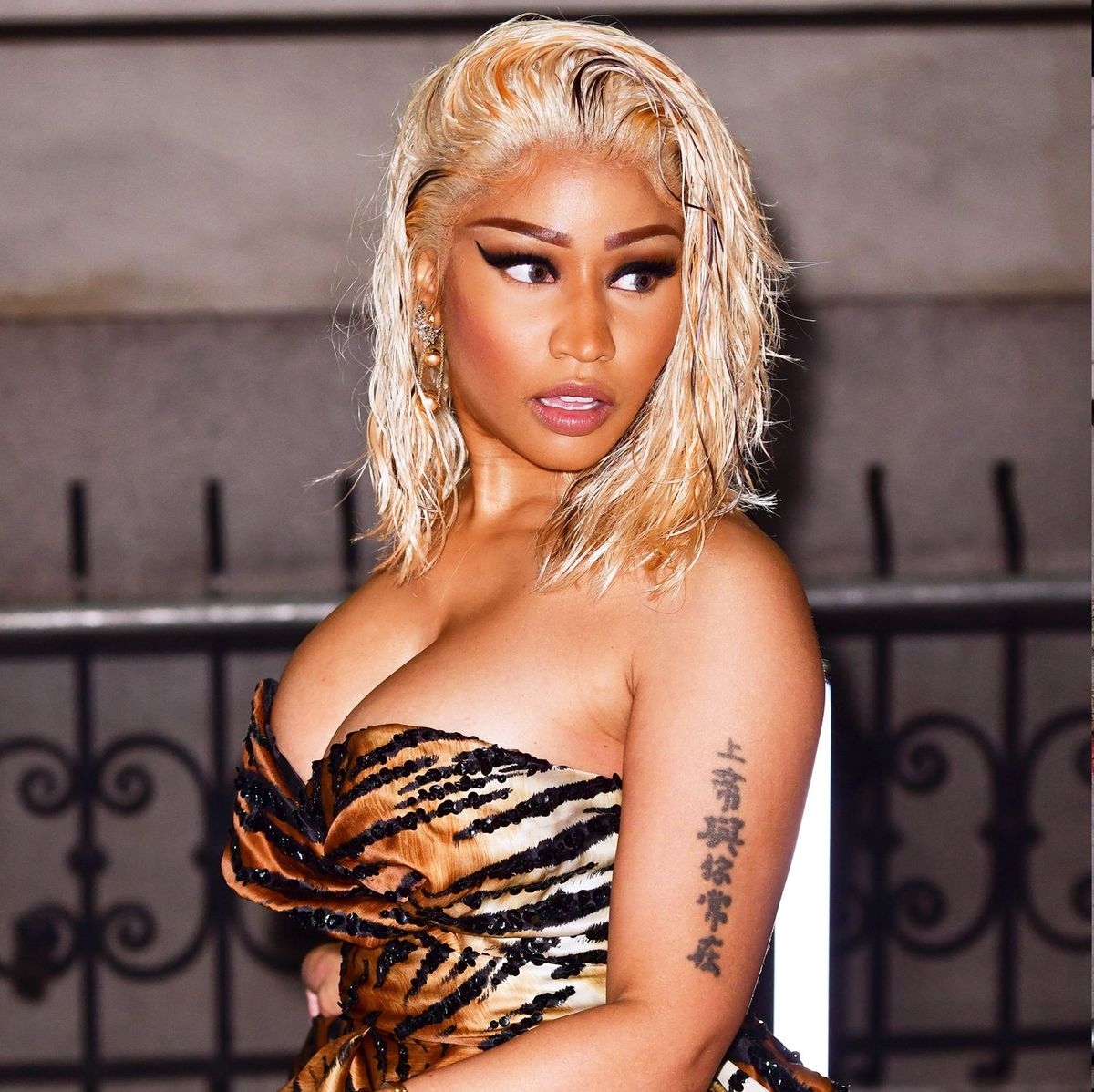 Cardi B And Nicki Minaj Nyfw Fight Cardi B Threw A Shoe At Nick Minaj At Fashion Week Party 3302