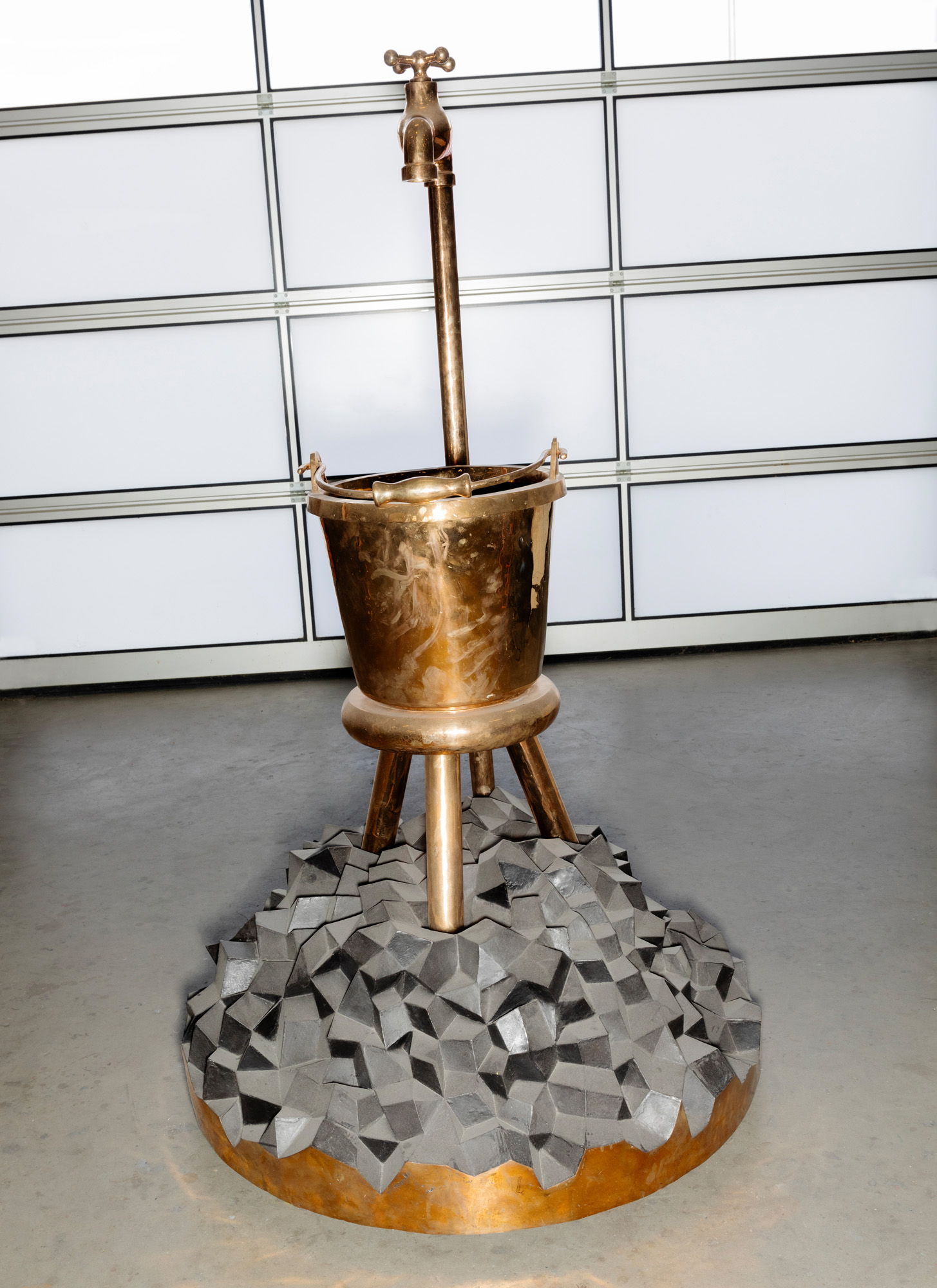 Tap and bucket sculpture in Studio Job&#039;s Tilburg workshop