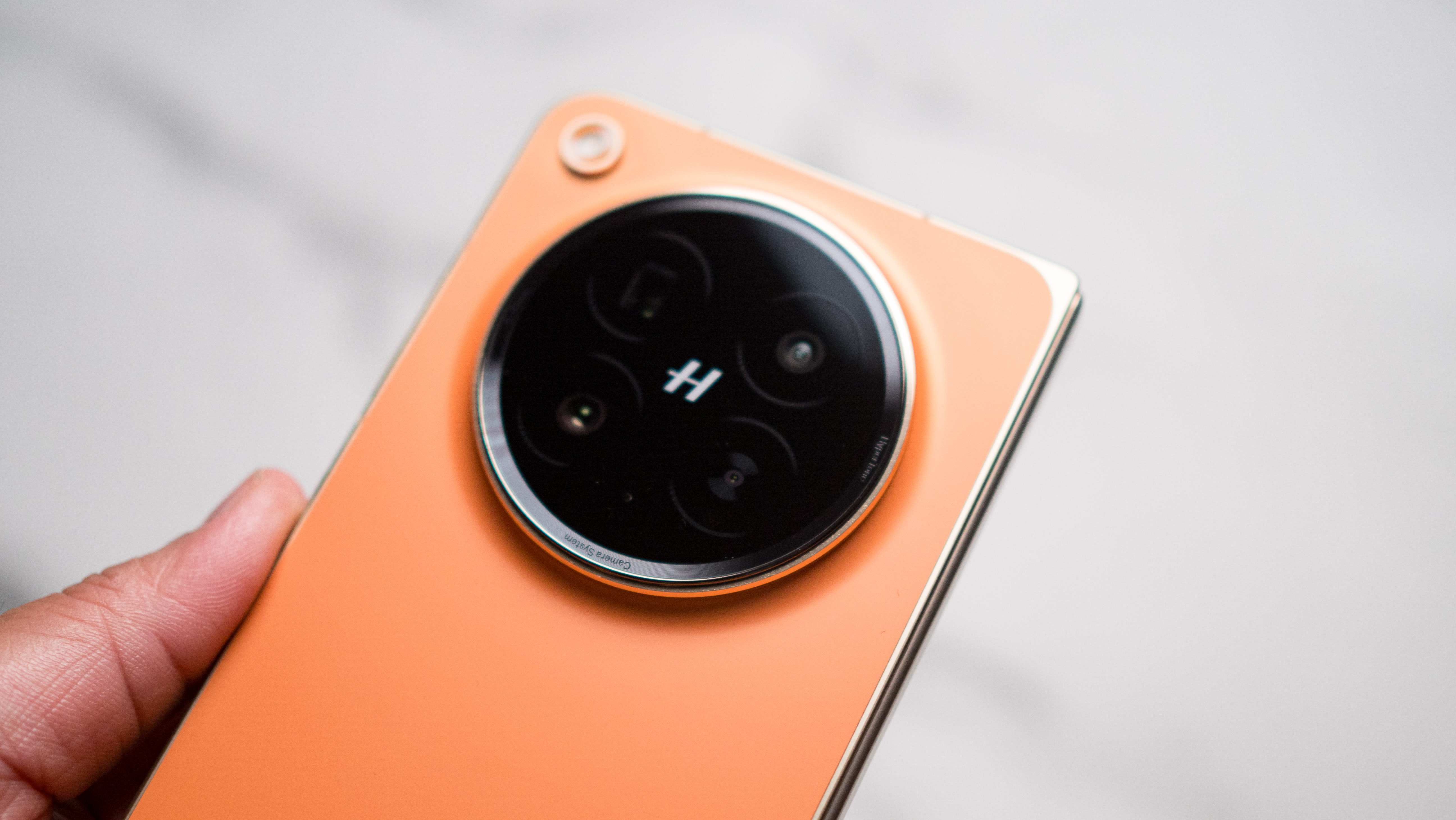 OPPO Find N6 hands-on testing