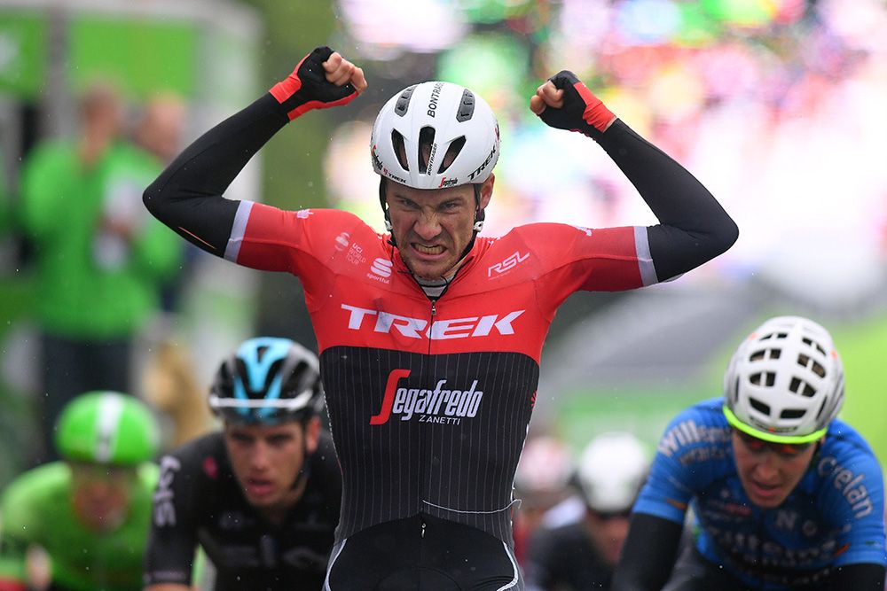 Edward Theuns (Trek-Segafredo) timed his sprint perfectly