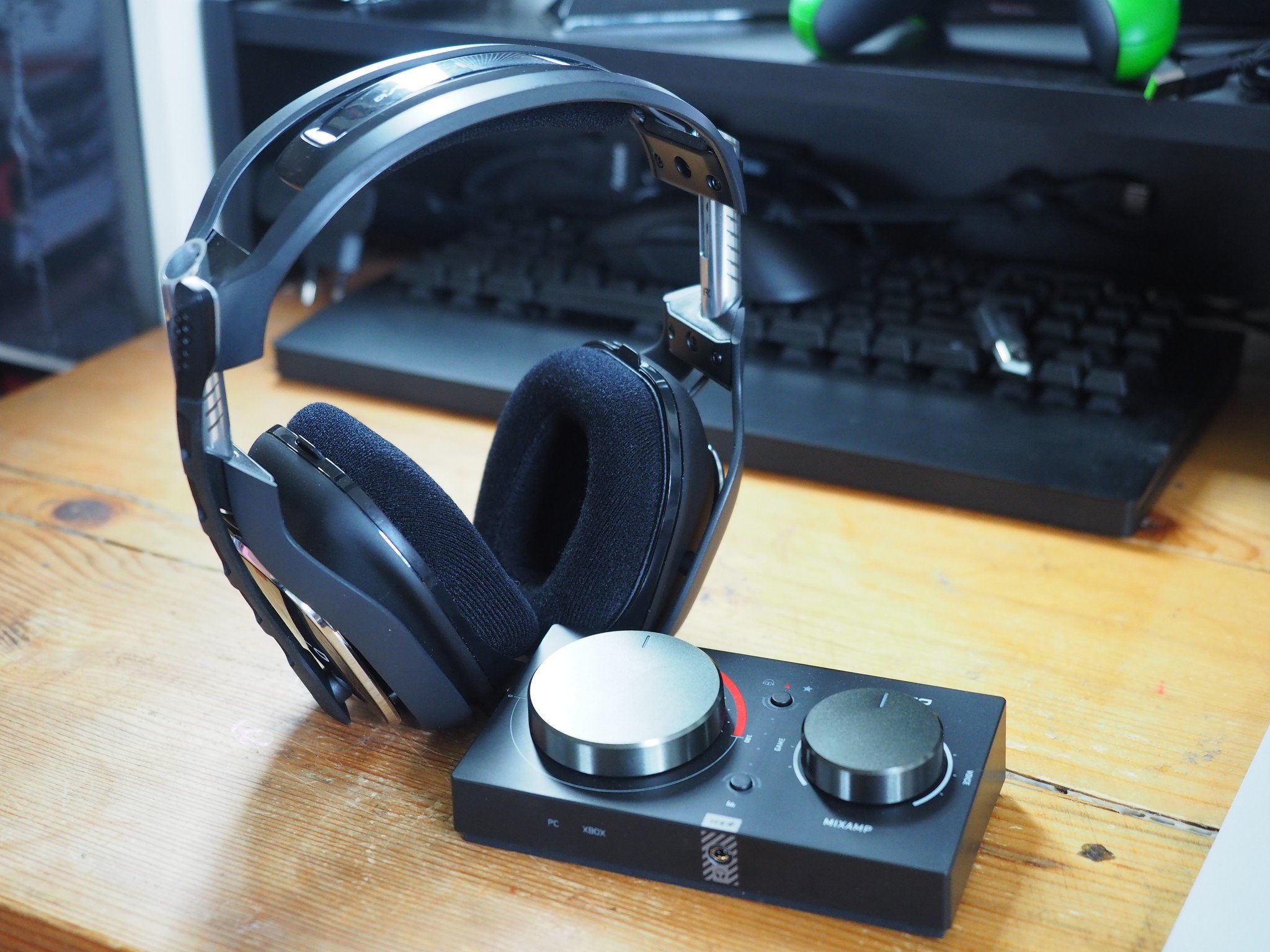 Astro A40 TR Headset + MixAmp Pro 2019 Review 