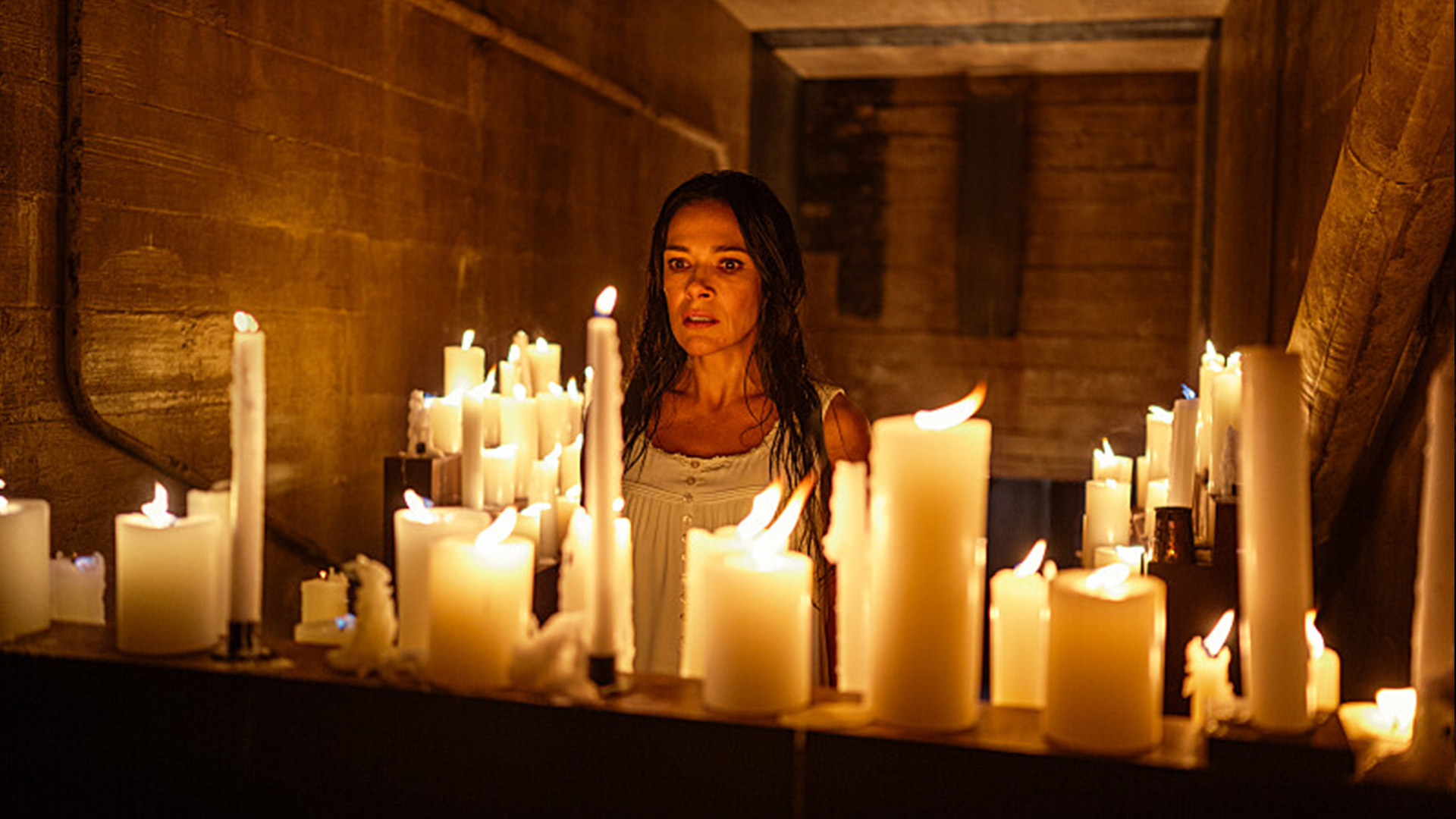 Lottie stops candles in Yellowjackets season 3