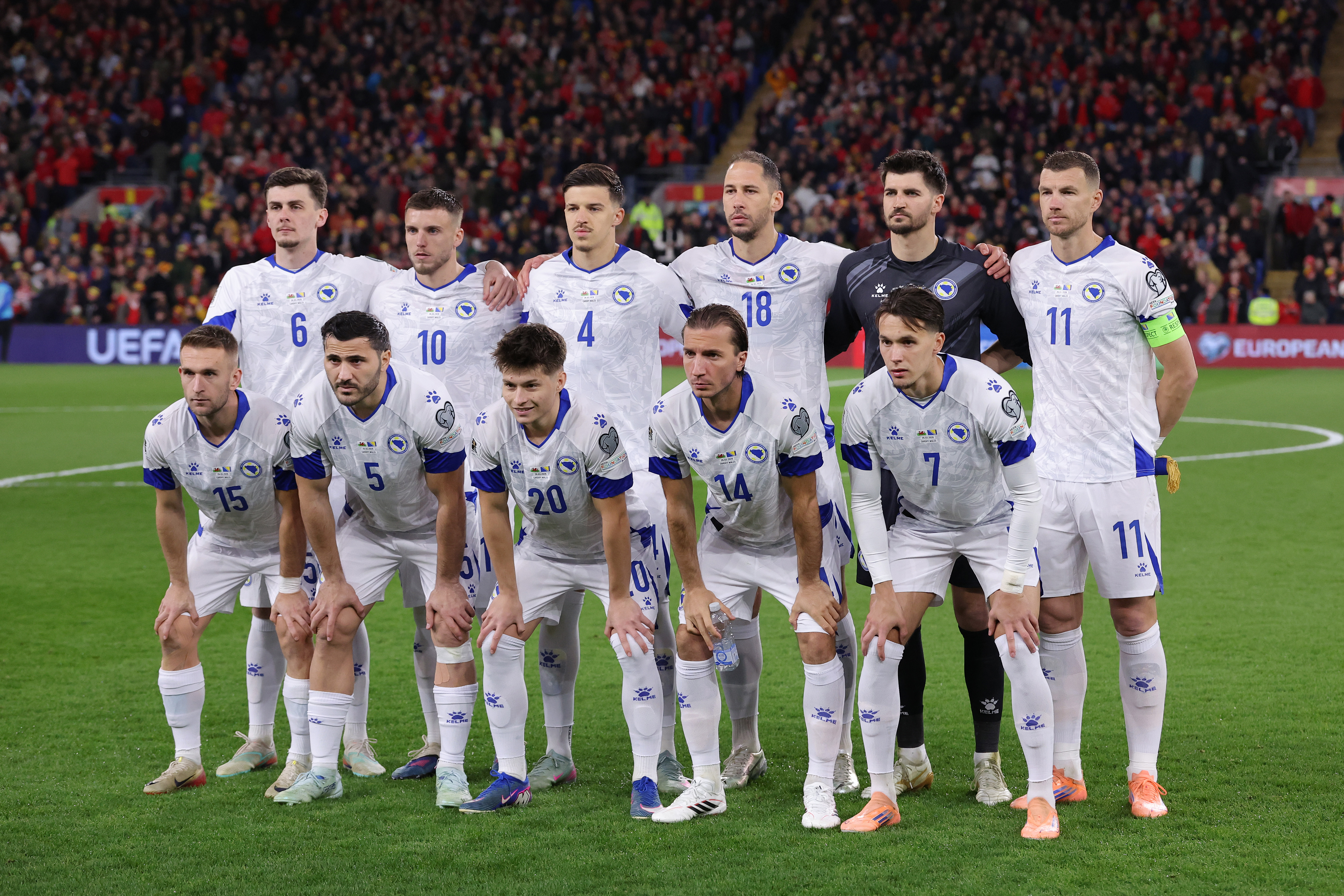 CARDIFF, WALES - MARCH 26: The players of Bosnia and Herzegovina line up prior to the FIFA World Cup 2026 European Qualifiers KO play-off match between Wales and Bosnia and Herzegovina at Cardiff City Stadium on March 26, 2026 in Cardiff, Wales. (Photo by Alex Livesey - Danehouse/Getty Images)