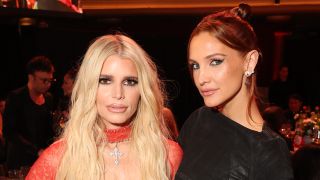 Jessica and Ashlee Simpson posing at the Hollywood Palladium on February 04, 2024 