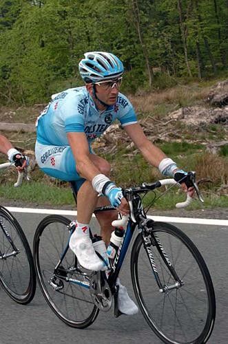 Davide Rebellin (Gerolsteiner) is also well placed on GC