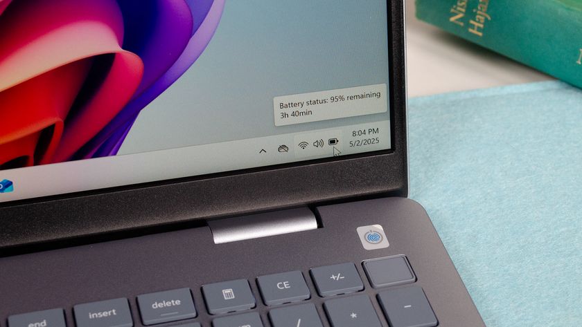 The Windows 11 battery life indicator on a Dell 16 Plus 