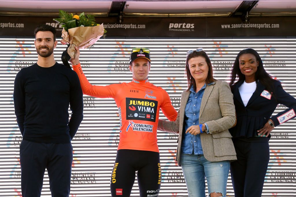 Dylan Groenewegen (Jumbo-Visma) wins Volta a la Comunitat Valenciana Stage 1, takes the orange combined points jersey