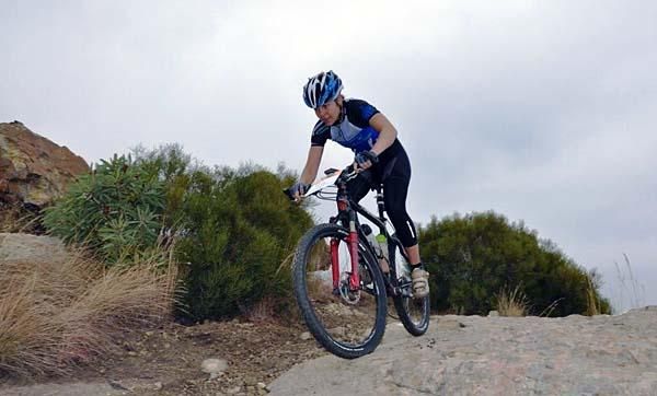 Runner-up Samantha Oosthuysen races.