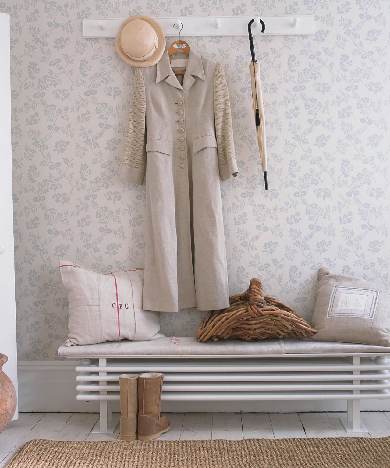 How to organize a bedroom with no closet space Homes & Gardens