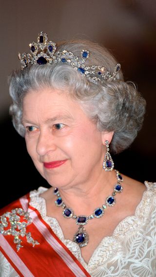 34 of the finest royal tiaras and crowns