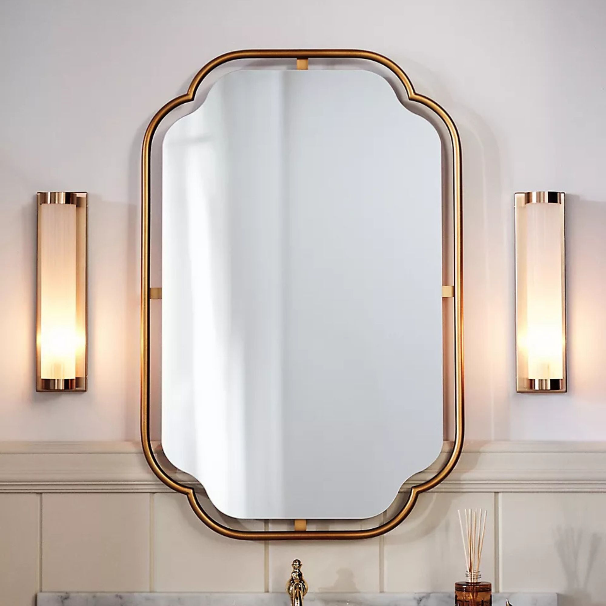 Perla Metal Bath Mirror